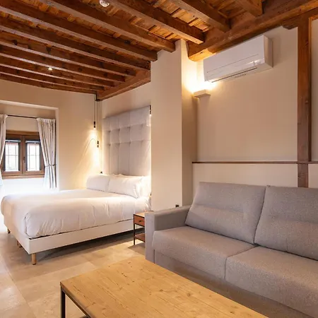 Calm Babole Aparthotel Granada