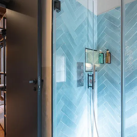 Calm Babole Aparthotel