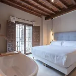 Calm Babole Granada