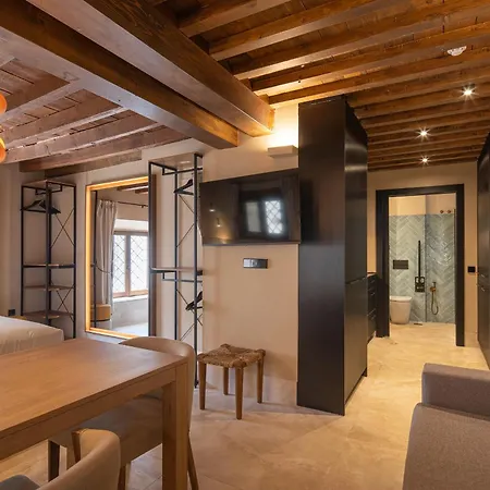 Aparthotel Calm Babole